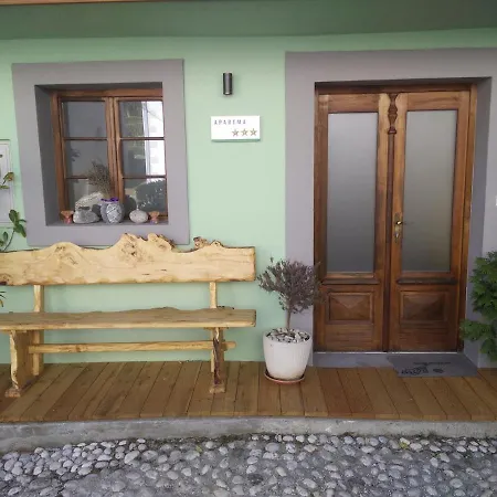 Apartament Bernarda - Entire House Kobarid